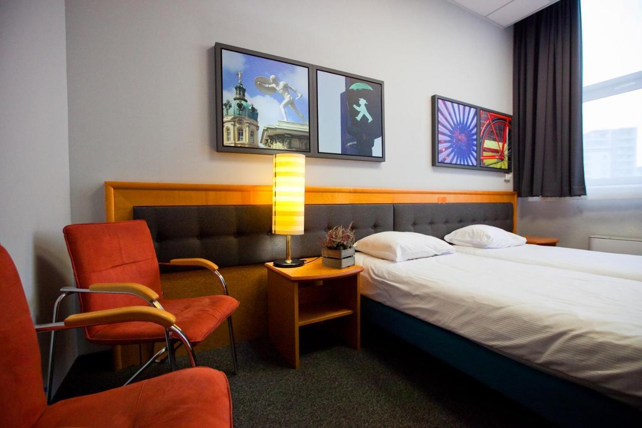 Hotel Aspel Krasków Eksteriør bilde